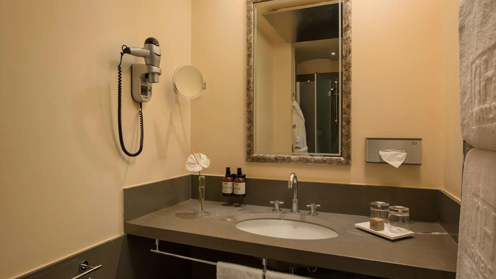 Nh Bergamo Hotel