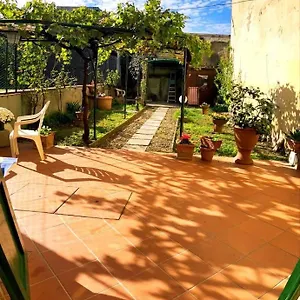https://the-garden-house.it-tuscanyhotel.com