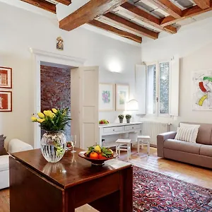 https://la-dimora-medievale-del-duca.emilia-romagnahotels.net