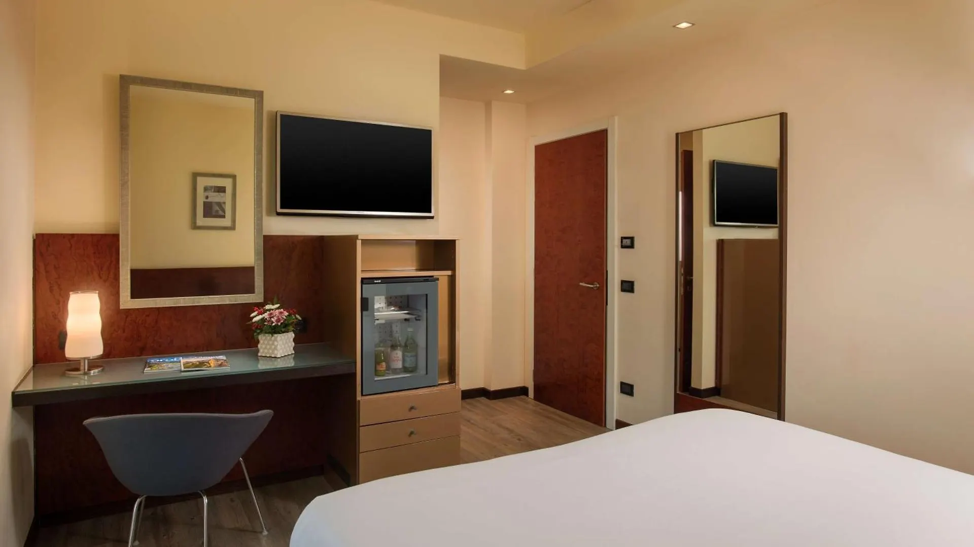 Hotel Nh Bergamo 4*,